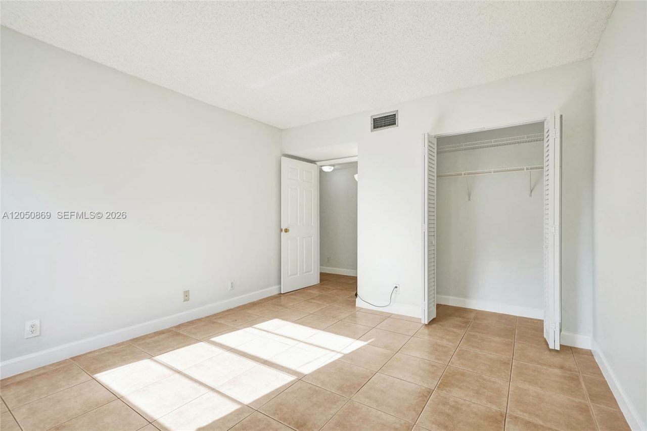 8798 Holly Ct, Unit 101, Tamarac, FL 33321 Photo