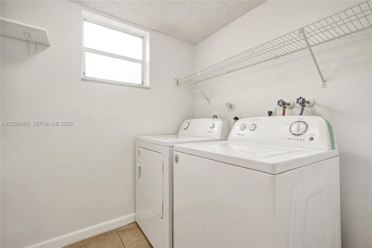 8798 Holly Ct, Unit 101, Tamarac, FL 33321 Photo