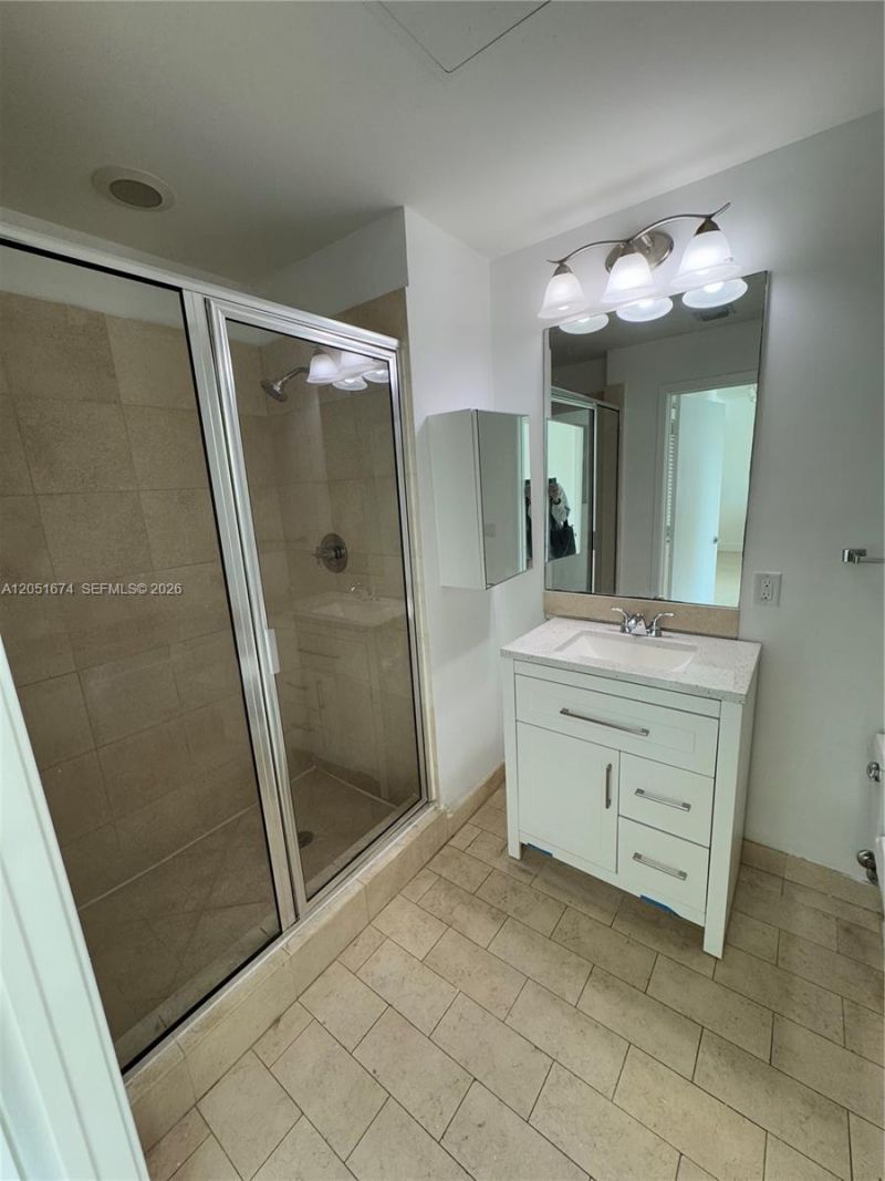 79 SW 12th St , Unit 1702-S, Miami, FL 33130 Photo