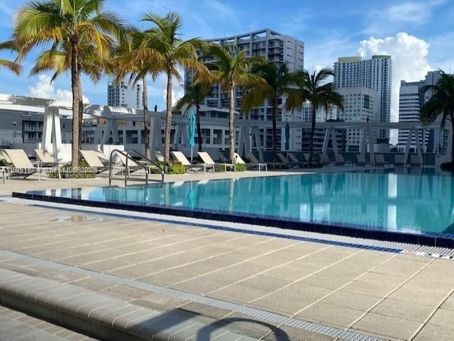 79 SW 12th St , Unit 1702-S, Miami, FL 33130 Photo