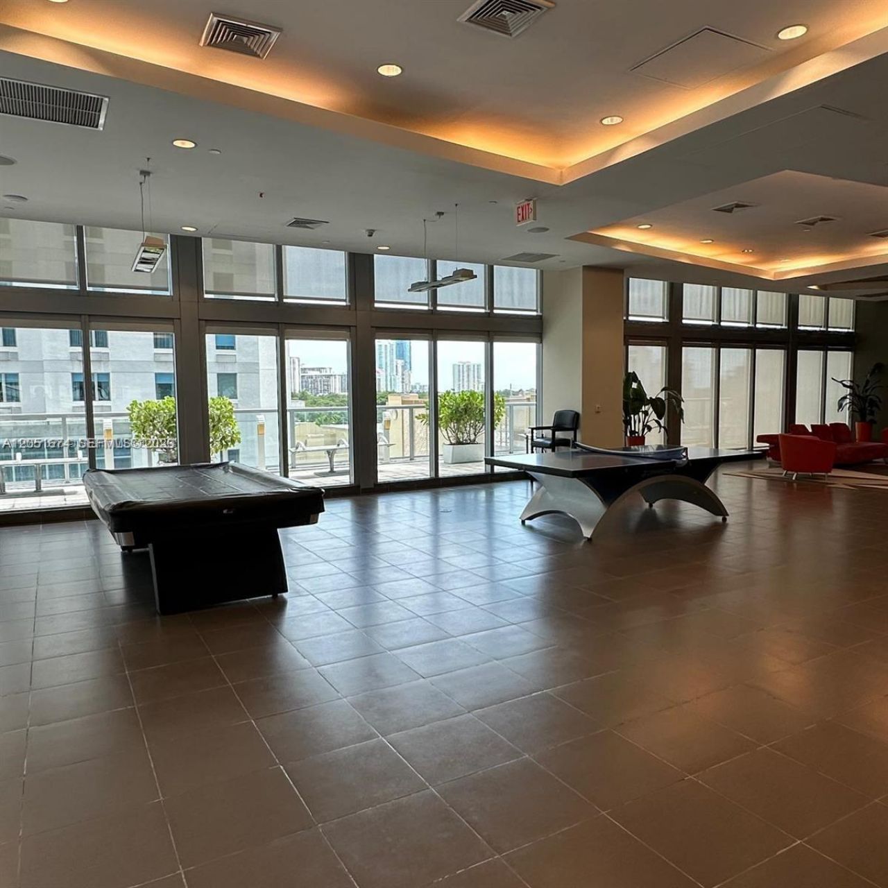 79 SW 12th St , Unit 1702-S, Miami, FL 33130 Photo
