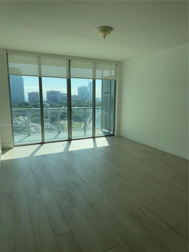 79 SW 12th St , Unit 1702-S, Miami, FL 33130 Photo