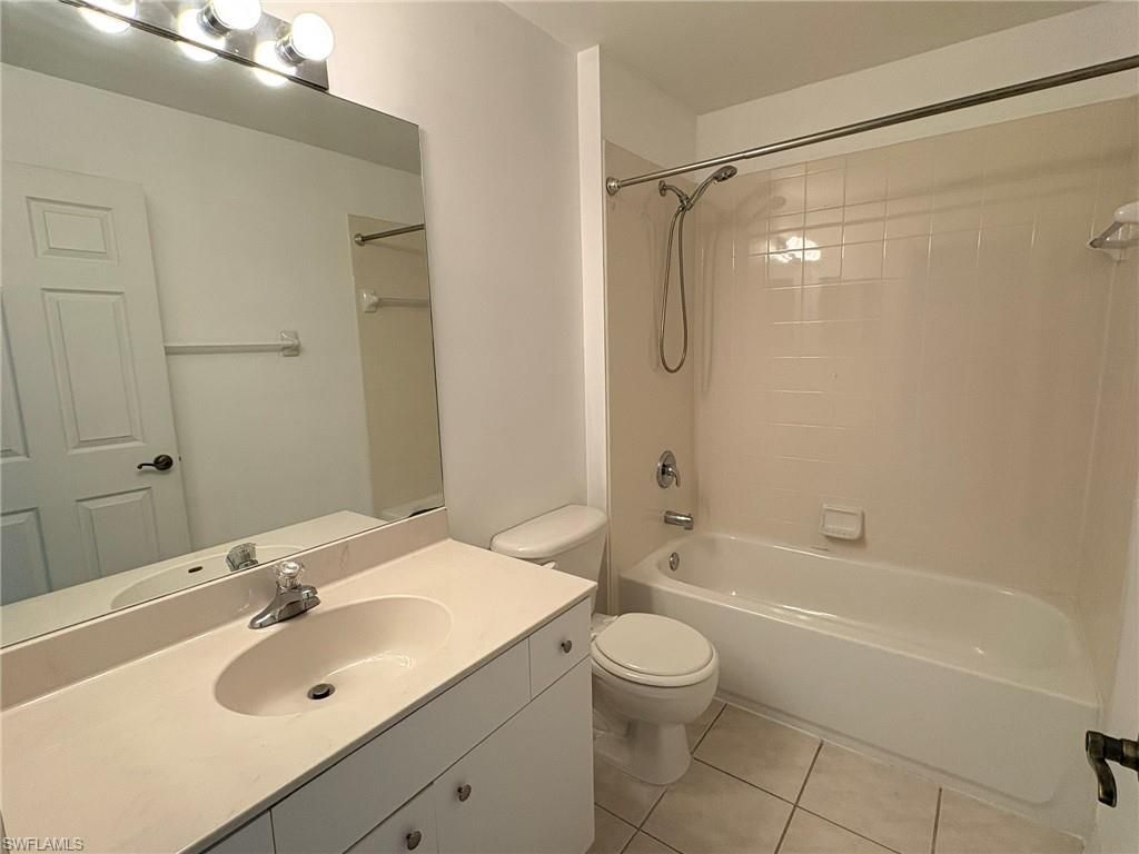 3636 Pine Oak Cir , Unit 108, Fort Myers, FL 33916 Photo