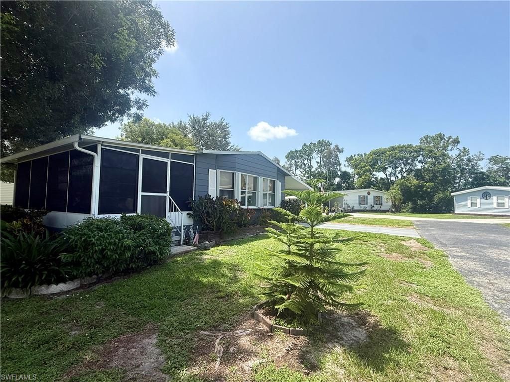 9735 Lake Fairways Blvd, North Fort Myers, FL 33903 Photo