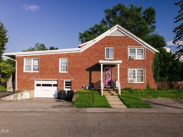 2187 Central Avenue, Schenectady, NY 12304