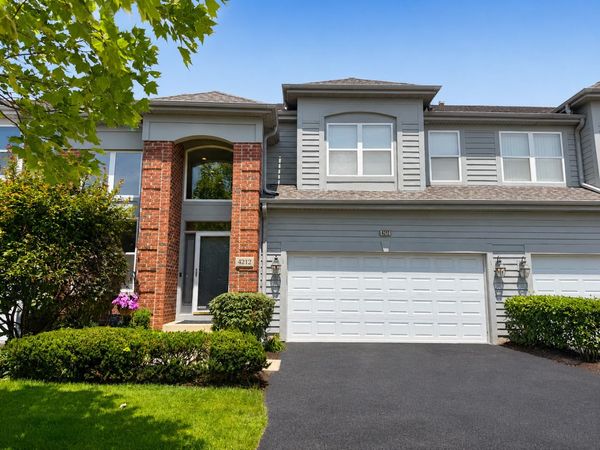 4212 Kayla Lane , Northbrook, IL 60062