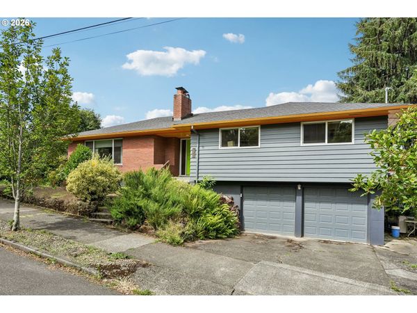 727 SE 54TH AVE, Portland, OR 97215