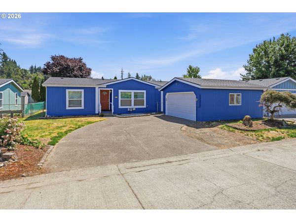 1655 S Elm, Unit 302, Canby, OR 97013
