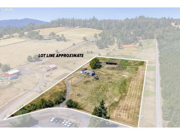 26788 GREENVILLE RD, Sweet Home, OR 97386