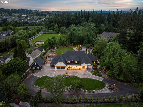 5260 NW 137TH AVE, Portland, OR 97229