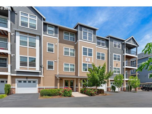 17181 SW SNOWDALE ST, Unit 306, Beaverton, OR 97007