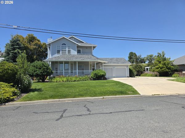 495 FOOTHILL DR, Baker City, OR 97814