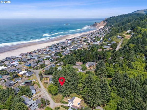 9300 NE Port DR, Lincoln City, OR 97367
