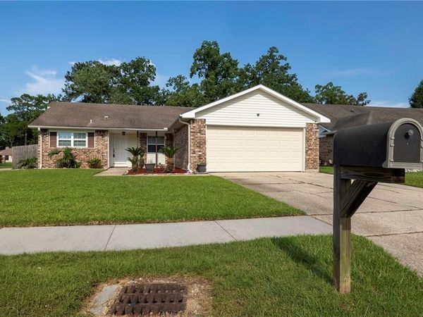 118 BISHOPS Drive, Slidell, LA 70458
