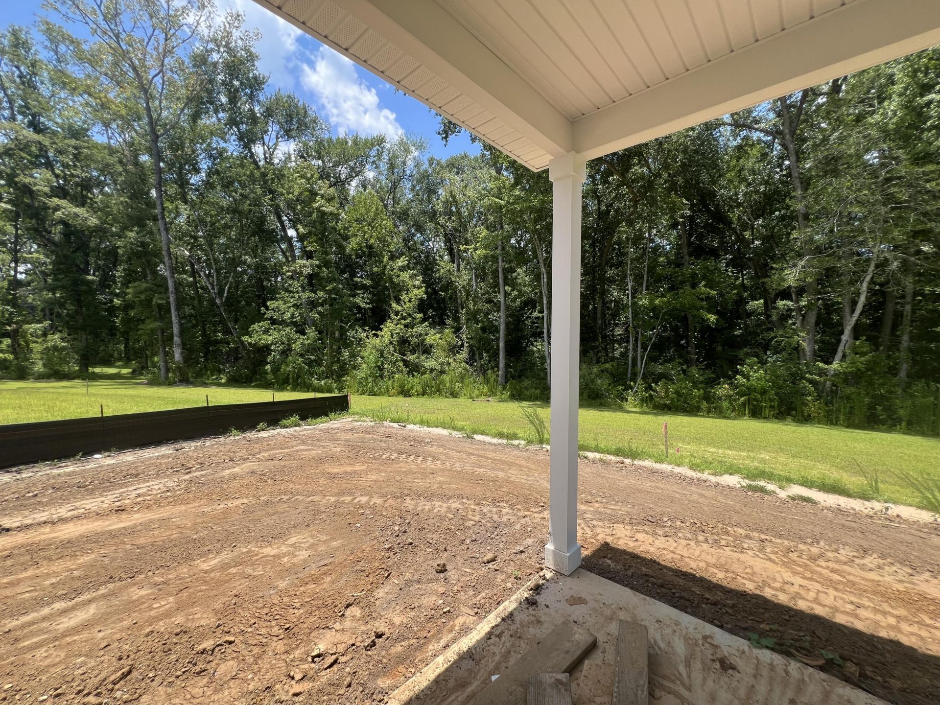 114 Old Creek Court Photo 4