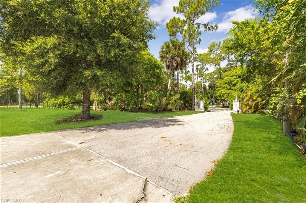 1030 21st St Sw, Naples, FL 34117 Photo