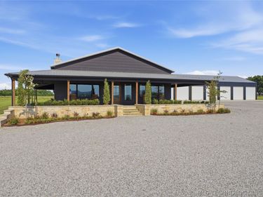 160 Alt 75 Highway, Mounds, OK 74047