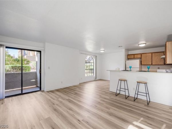 2980 Juniper Hills Boulevard , Unit 103, Las Vegas, NV 89142