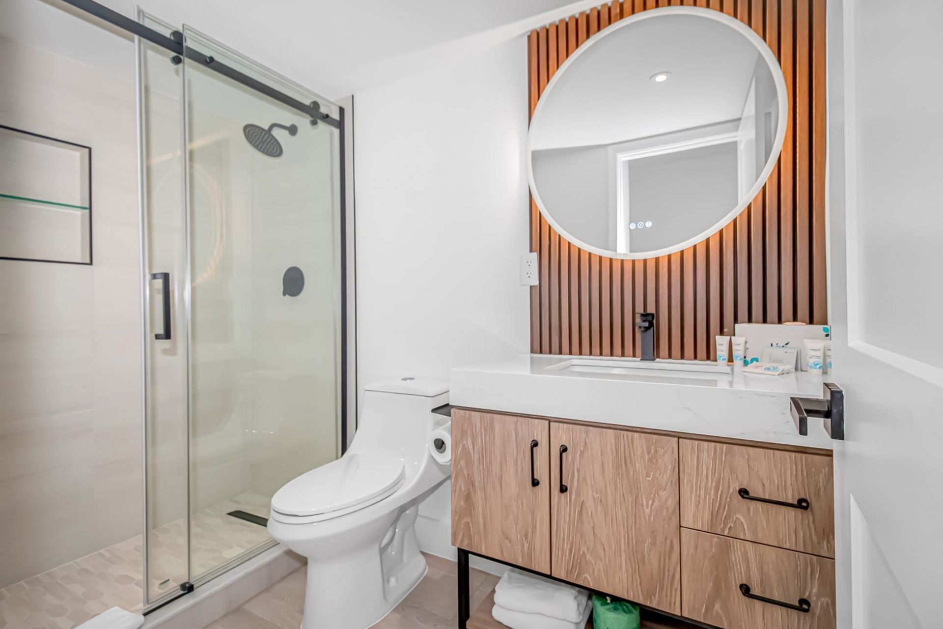 2209 S Ocean Blvd.  Photo 8
