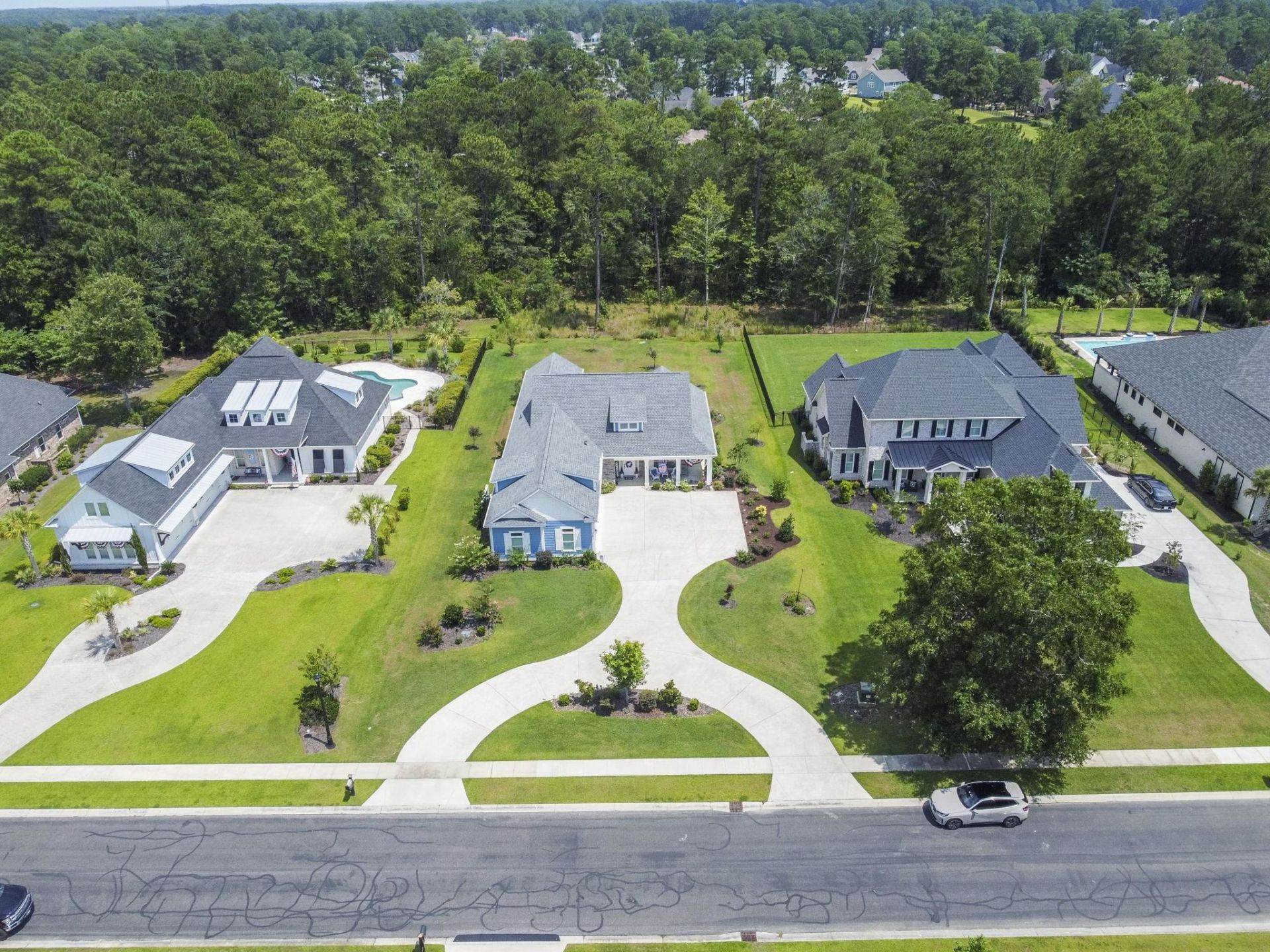 161 Henry Middleton Blvd. Photo 2