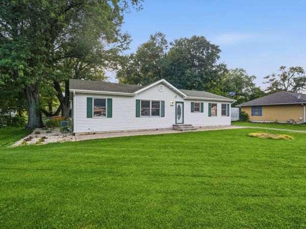 538 N School Street , Braidwood, IL 60408