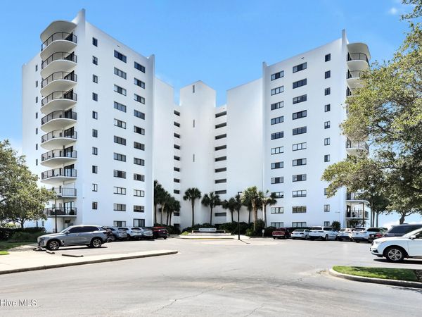 322 Causeway Drive, Unit Ste 1107, Wrightsville Beach, NC 28480