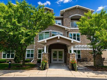 601 Levander Way, Unit 320, South Saint Paul, MN 55075