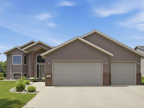 506 8th Street NE, Dilworth, MN 56529