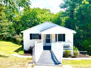 120 Bright Star Court, Lynchburg, VA 24501