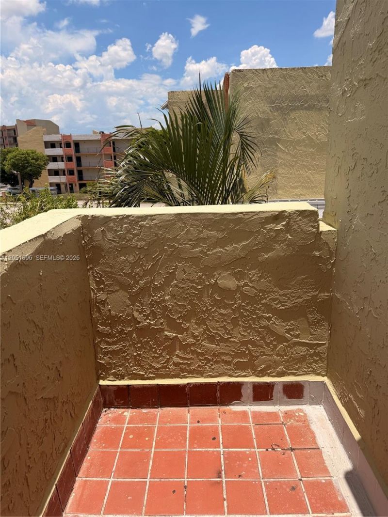 9390 W Flagler St, Unit 225C, Miami, FL 33174 Photo