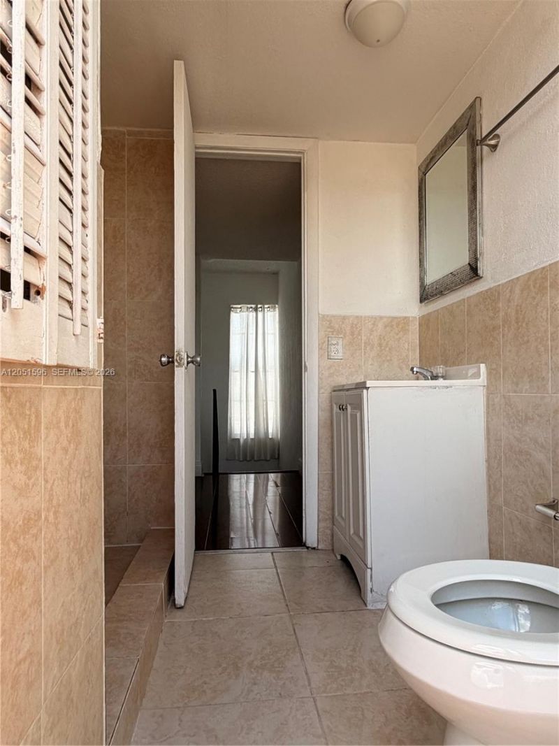 9390 W Flagler St, Unit 225C, Miami, FL 33174 Photo