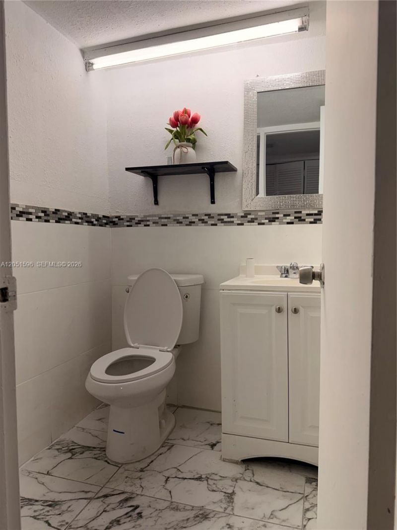 9390 W Flagler St, Unit 225C, Miami, FL 33174 Photo