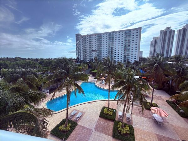 19380 Collins Ave , Unit 404, Sunny Isles Beach, FL 33160