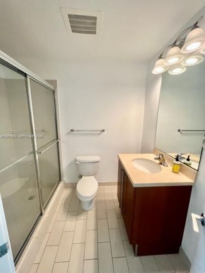 1111 SW 1st Ave , Unit 1219, Miami, FL 33130 Photo