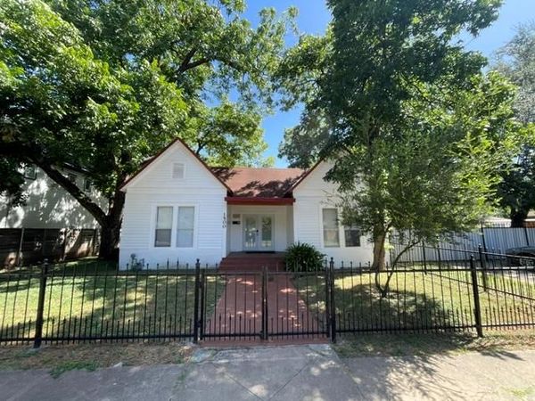 1500 E 2nd ST, Austin, TX 78702