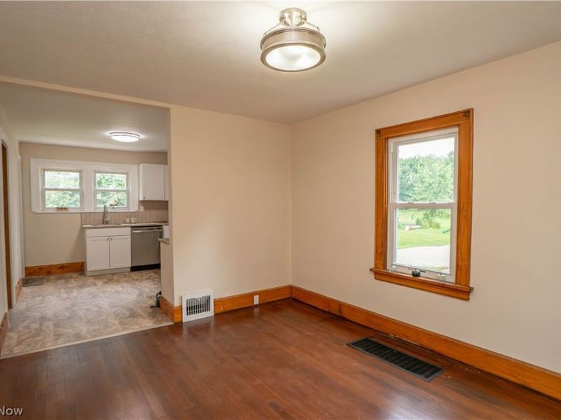 785 Chenoweth Extension, Akron, OH 44319 Photo 10
