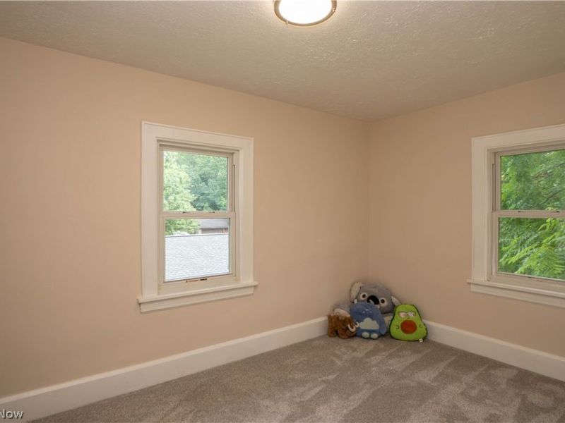 785 Chenoweth Extension, Akron, OH 44319 Photo 23