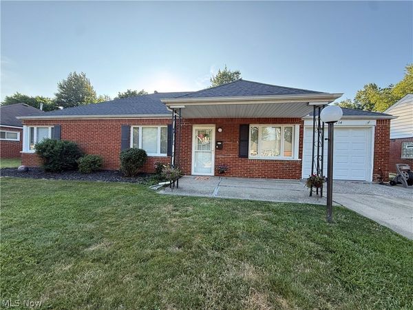 734 Hemlock Drive , Euclid, OH 44132