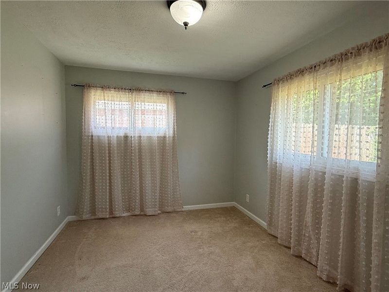 734 Hemlock Drive, Euclid, OH 44132 Photo 27