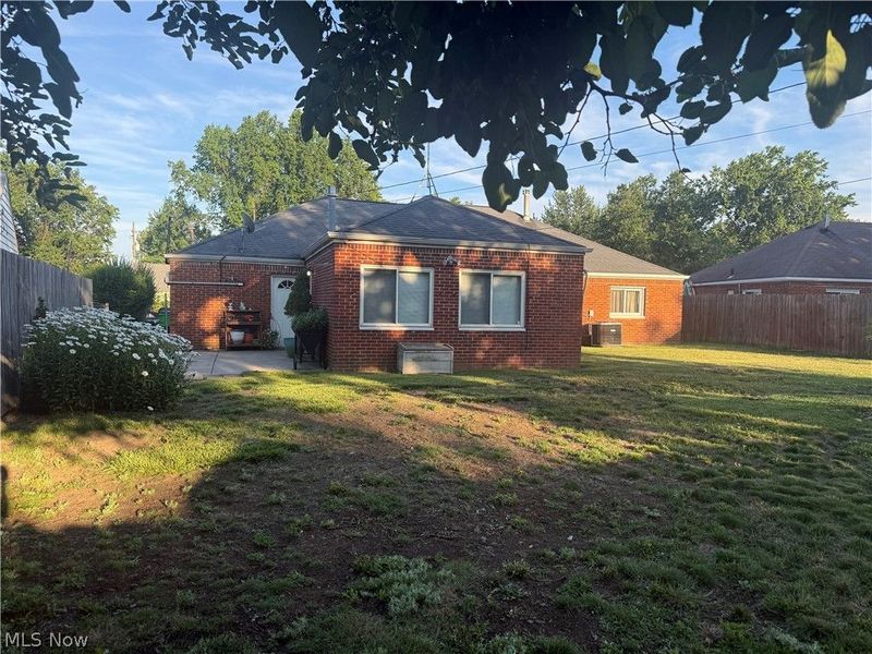 734 Hemlock Drive, Euclid, OH 44132 Photo 36