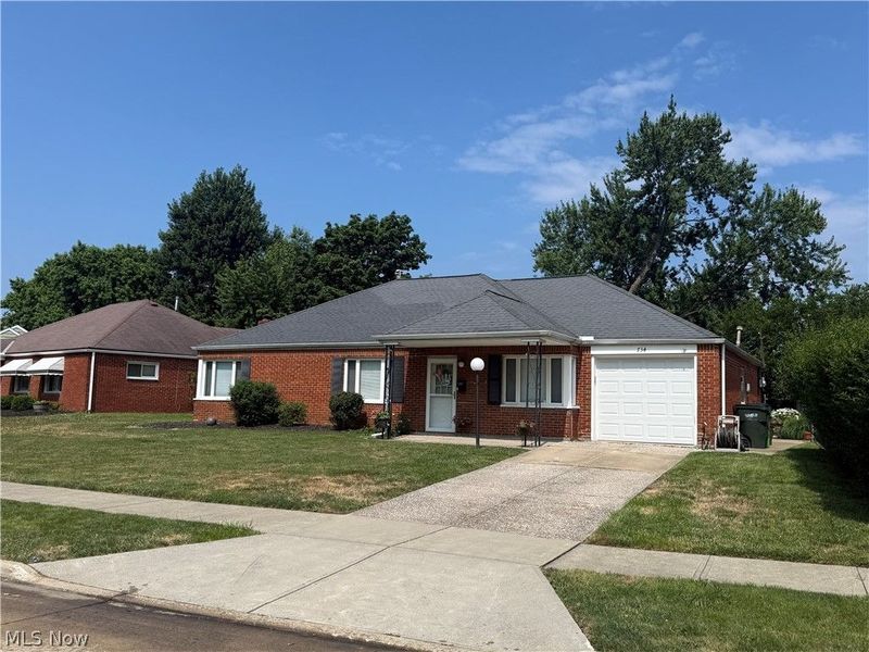 734 Hemlock Drive, Euclid, OH 44132 Photo 41