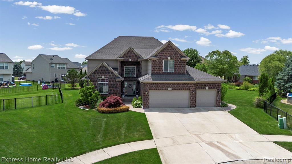 56713 Peach Tree Lane, Macomb Township, Mi 48042 Main Photo