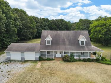 500 Farm Road, Sedalia, KY 42079