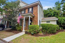4006 Radcliffe Place Drive photo 4