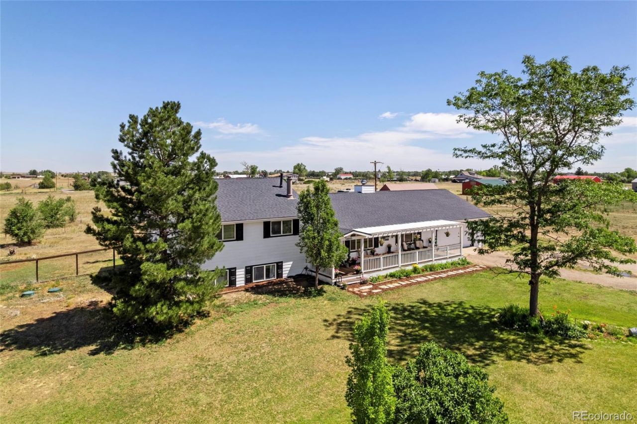 54465 E County Road 6, Strasburg, CO 80136 Main Photo
