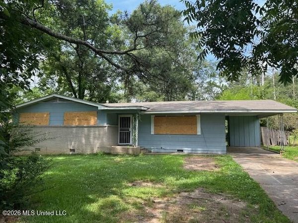 427 Mcdowell Park Circle, Jackson, MS 39204