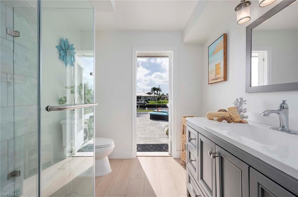 1432 Wellington Ct, Cape Coral, FL 33904 Photo