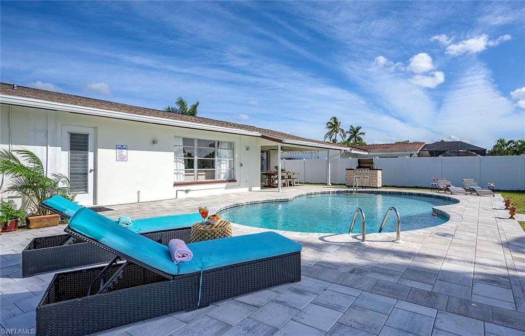 1432 Wellington Ct, Cape Coral, FL 33904 Photo