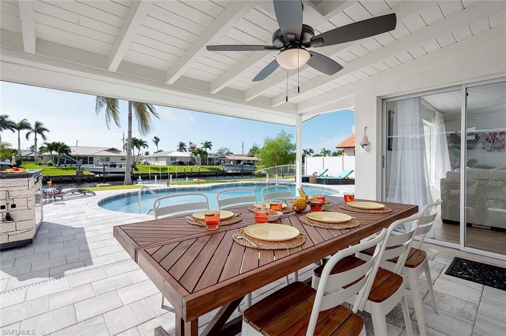 1432 Wellington Ct, Cape Coral, FL 33904 Photo