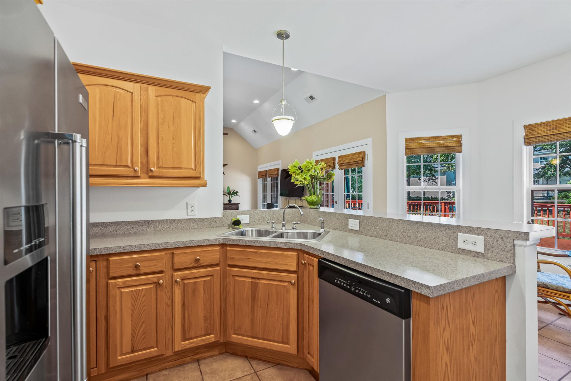300 Russell Dr. Photo 24